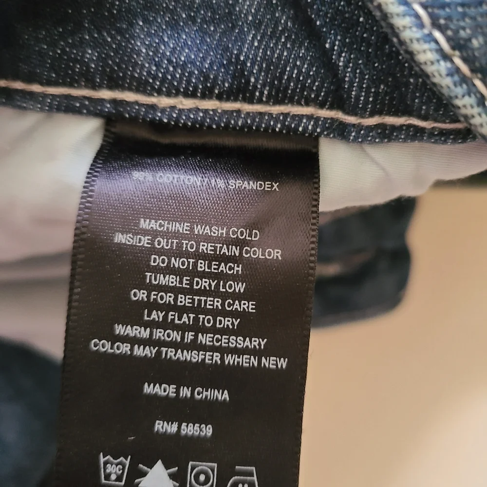 Kut From The Kloth Catherine Boyfriend Jeans Size 10 W 29 I 28 - Picture 4 of 12